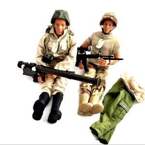 G.I. Joe Bundle Hasbro Vtg 1996 Lot of 19 Pieces Vintage Dogtags Accessories